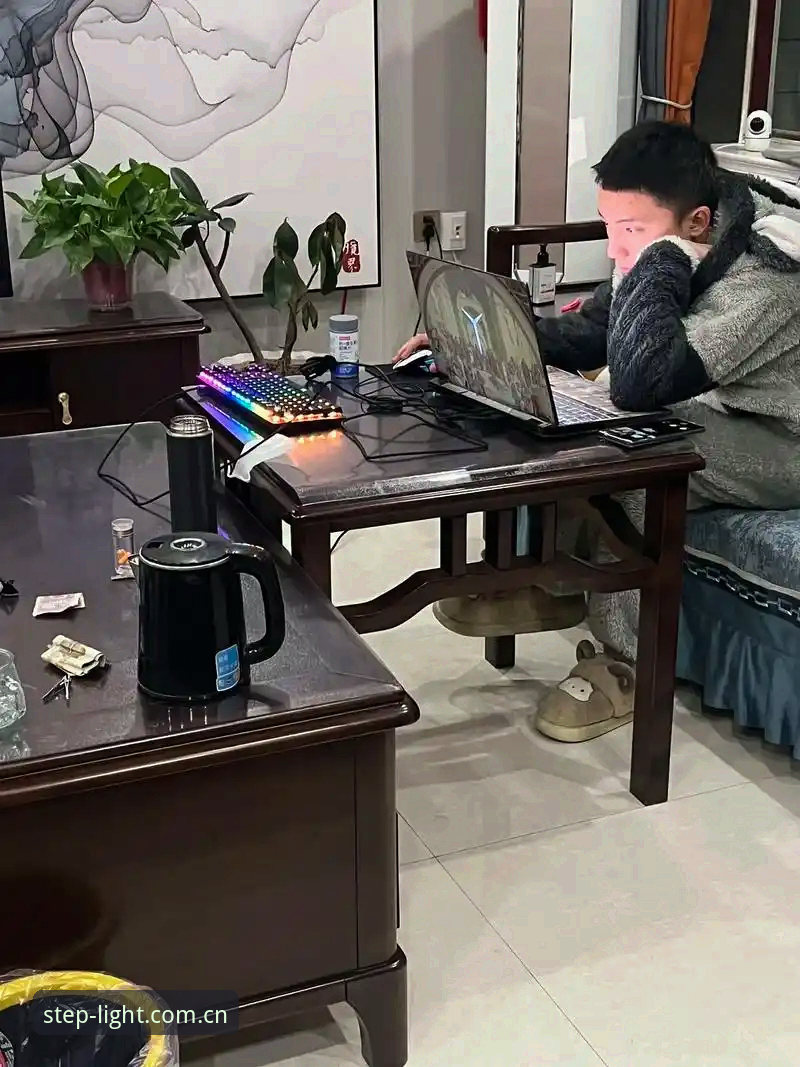 那个凌晨三点还在刷赛事的用户，后来怎么样了